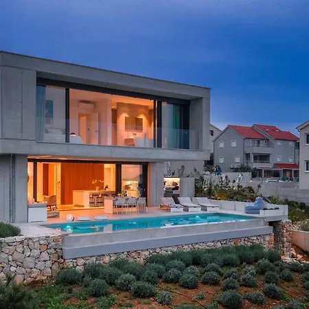 Vila Infinity