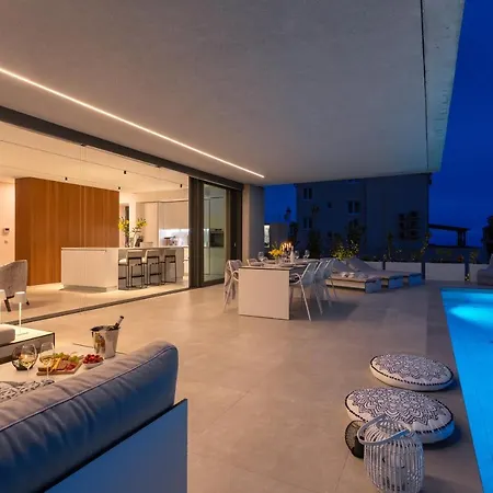 فيلة Infinity هفار