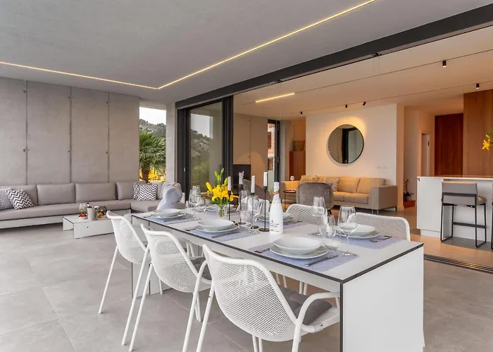 Infinity * Hvar Town