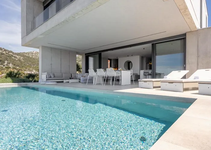 Infinity Villa Hvar Town