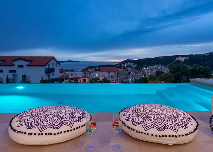 Infinity * Hvar Town